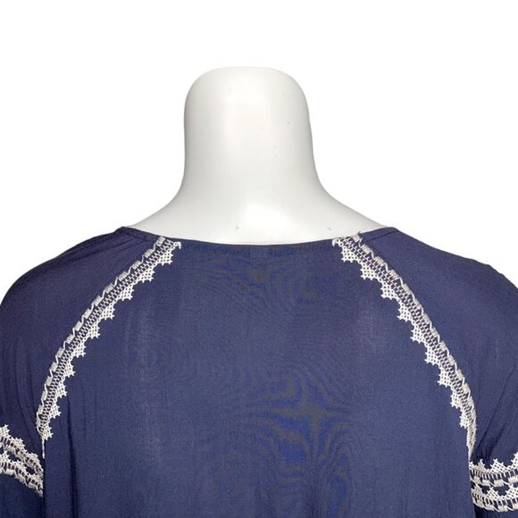 MOLIO RELIO Aztec Boho Embroidered Tunic - Picture 5 of 6